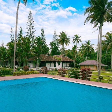 Paradise Heritage Resort Kumarakom Exterior foto