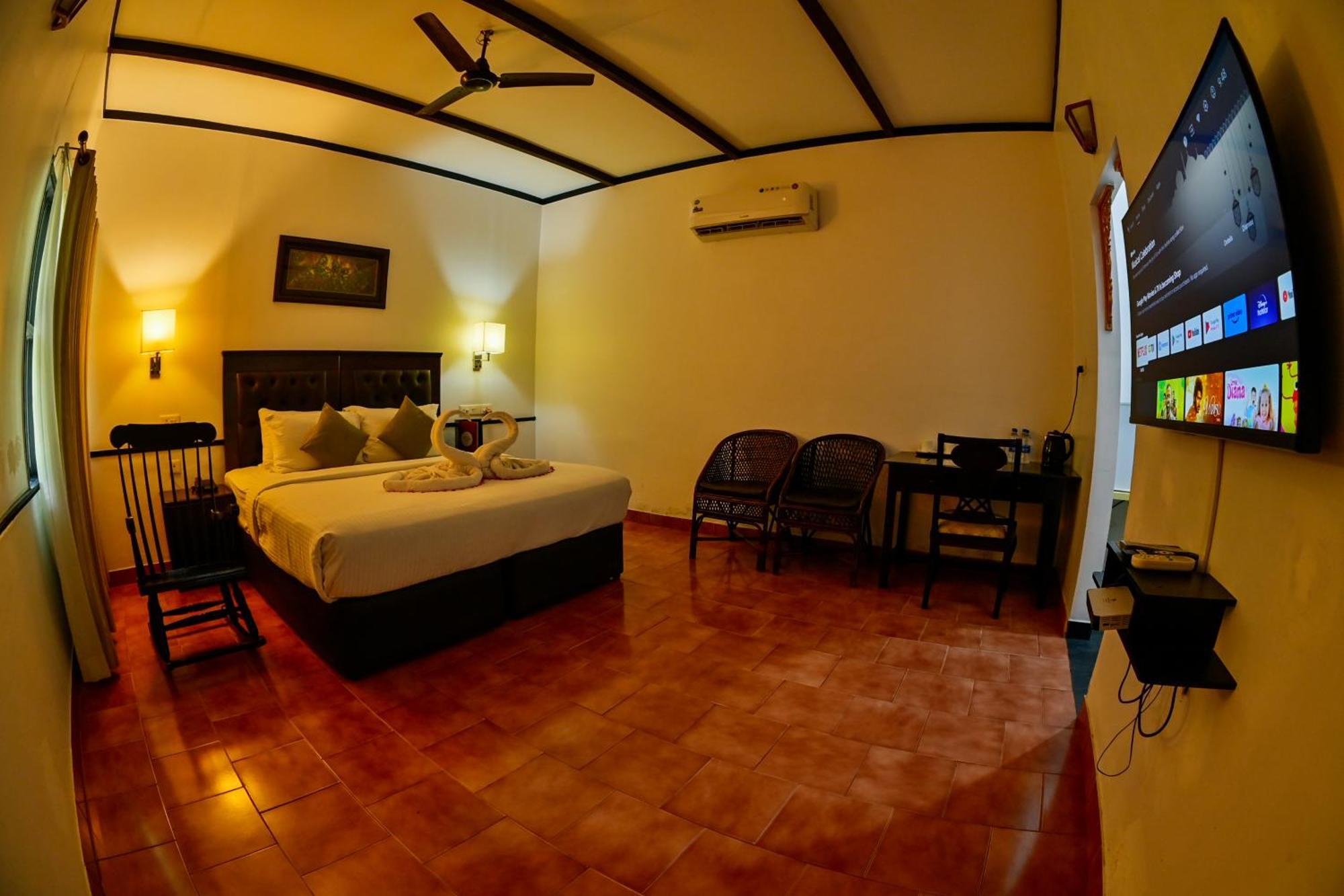 Paradise Heritage Resort Kumarakom Exterior foto